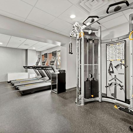 Delta Hotels By Marriott Mount Pleasant Расин Экстерьер фото