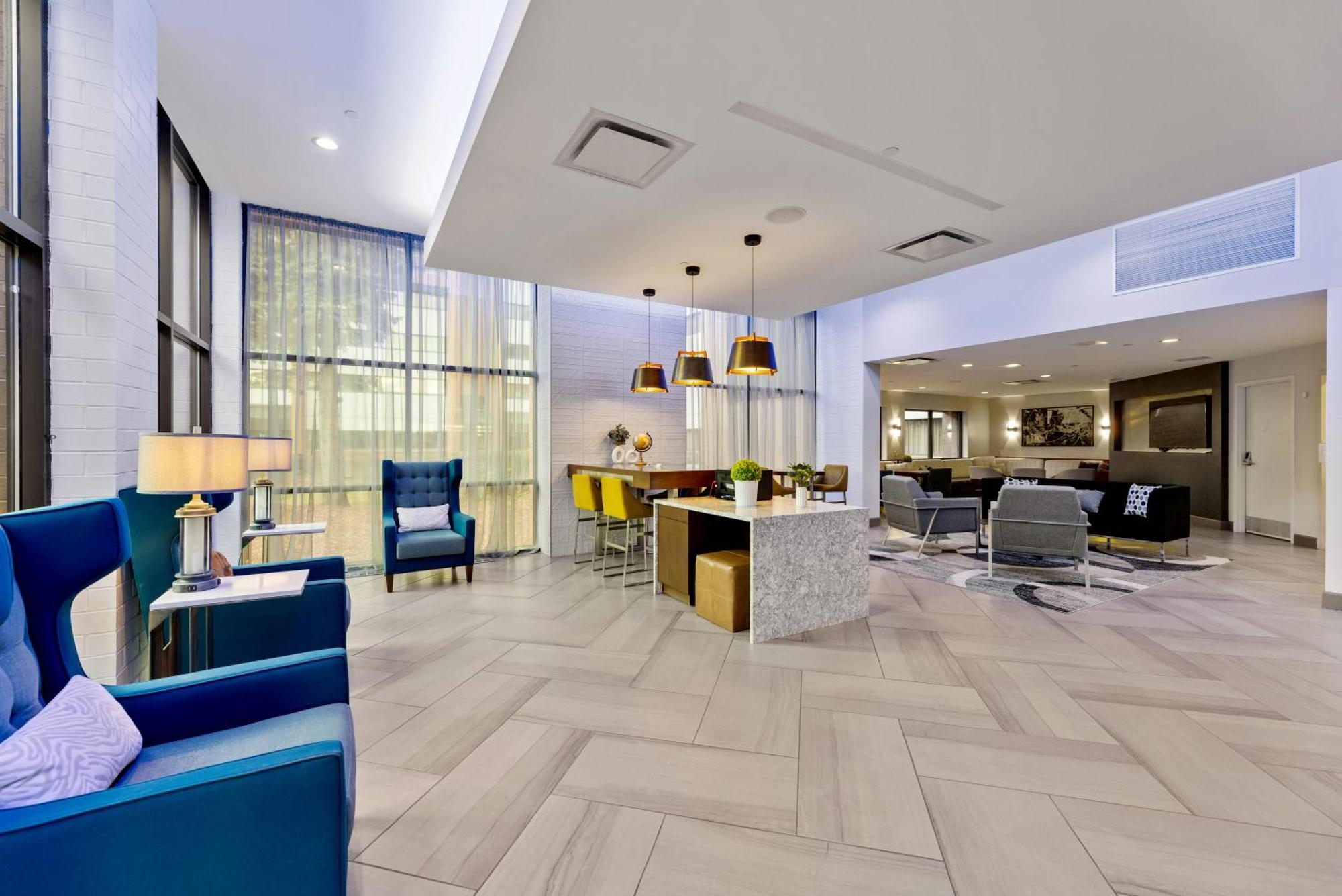 Delta Hotels By Marriott Mount Pleasant Расин Экстерьер фото